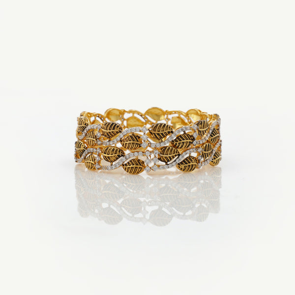 Elegant Gold Bangle