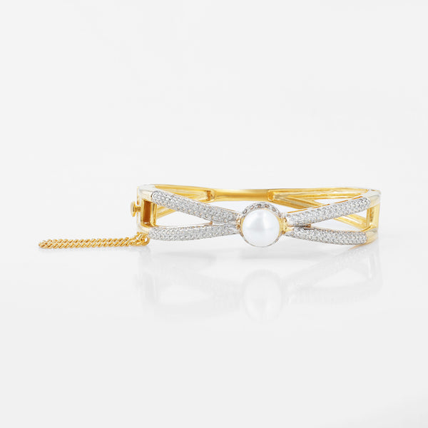 Pearl Delight Bangle